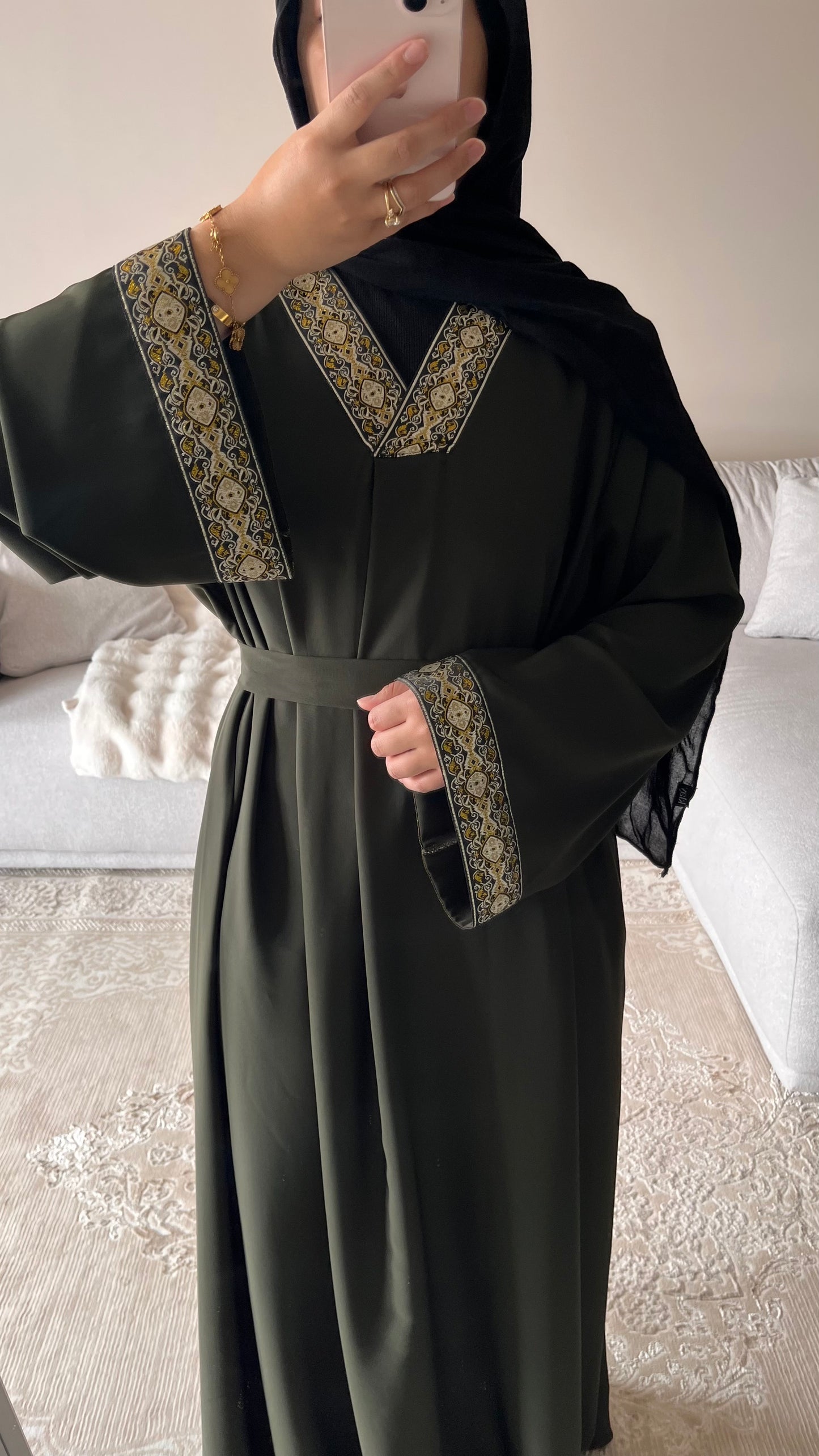 ABAYA MEDINA