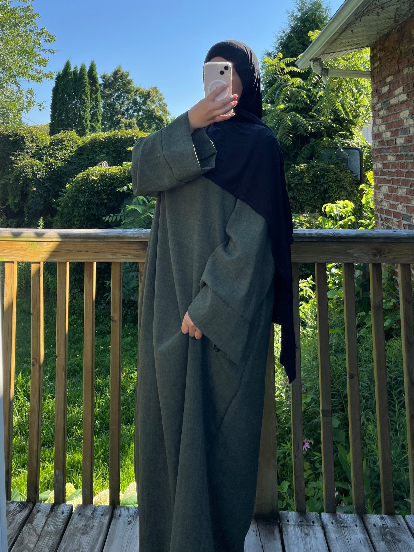 LINEN ABAYA
