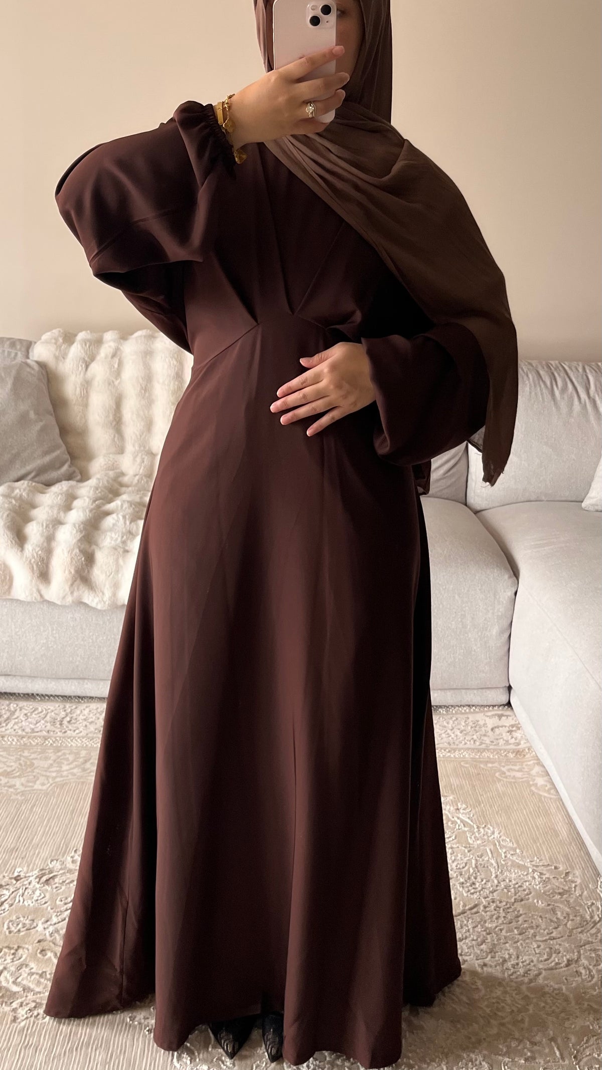 ABAYA CINTRÉE