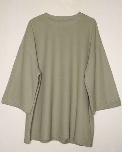 BASIC TEE