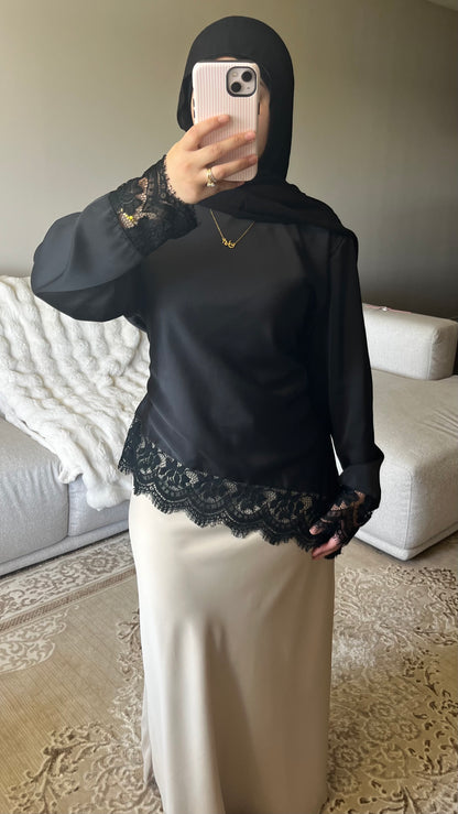 LACE TOP