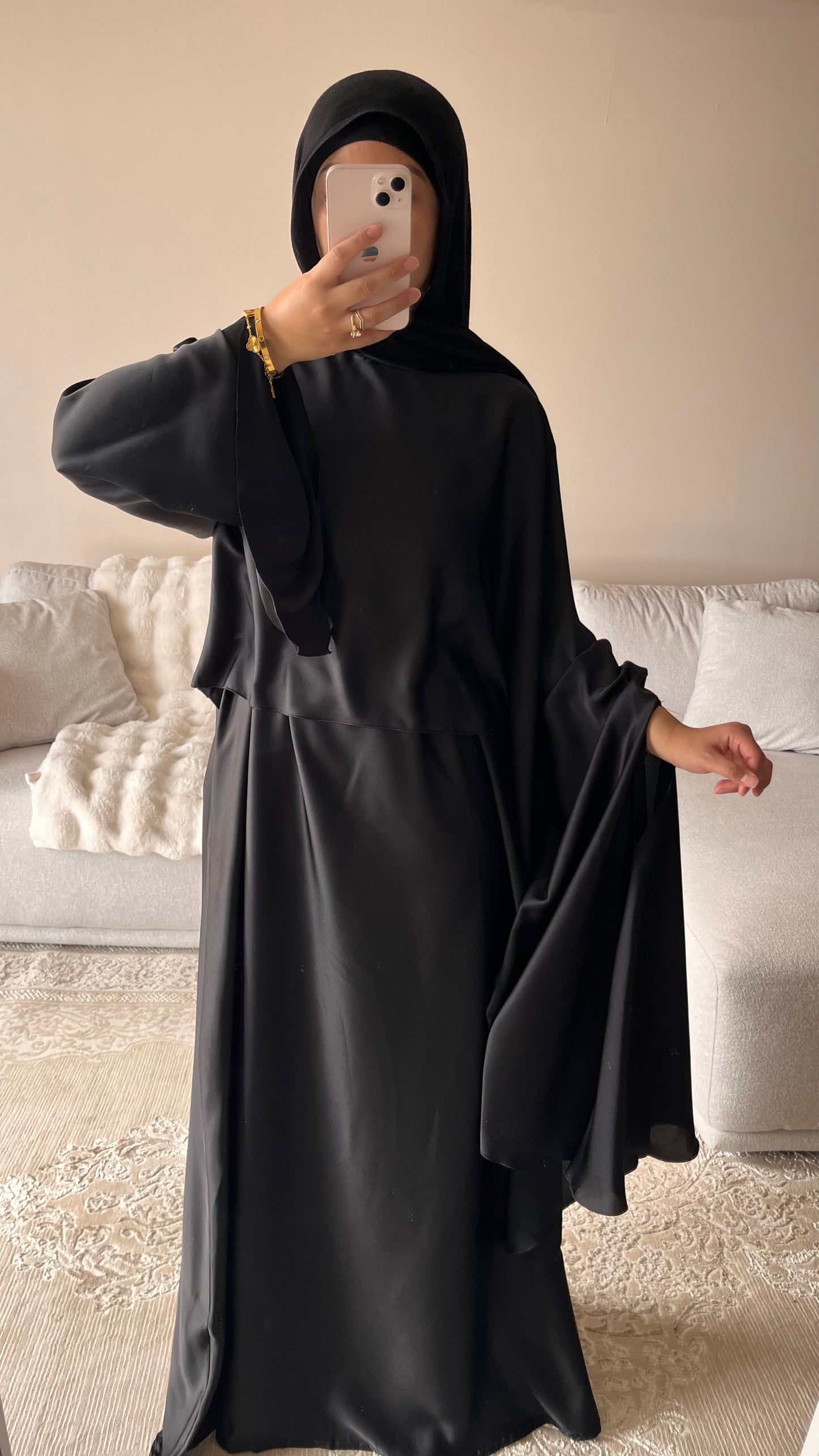 ABAYA SATINÉE