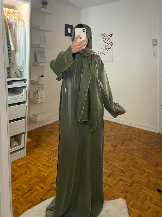 ABAYA VOILE INTÉGRÉ OR