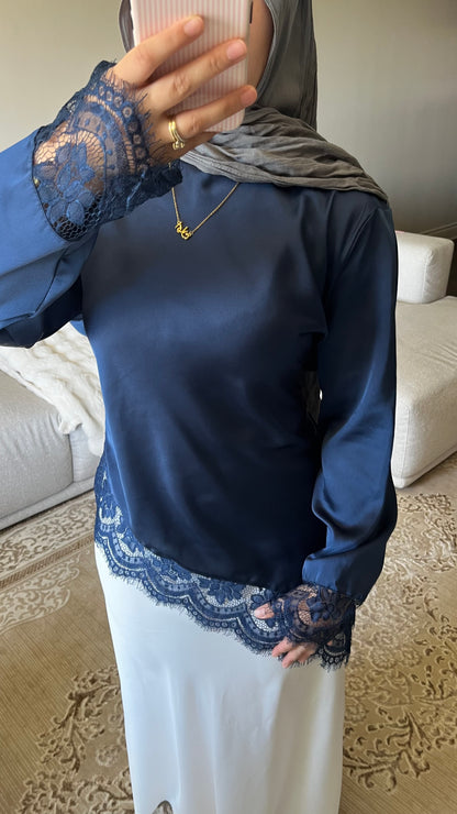 LACE TOP